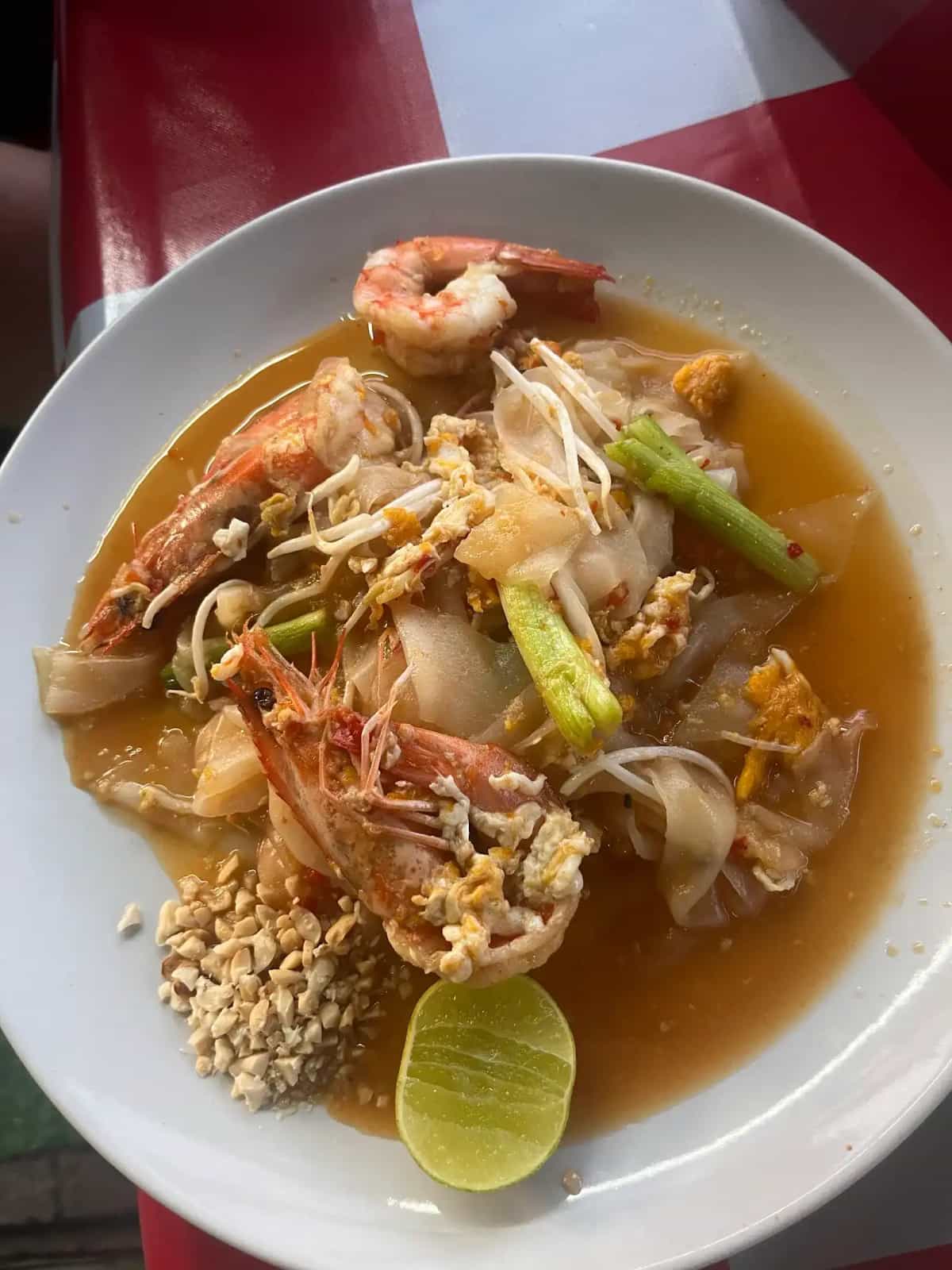 อาหารตามสั่งป้าน้อย