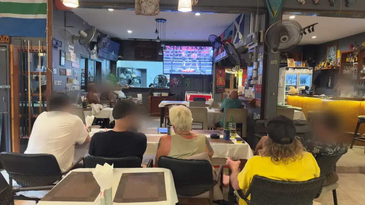 Nok & Jo’s Restaurant and Sport Bar