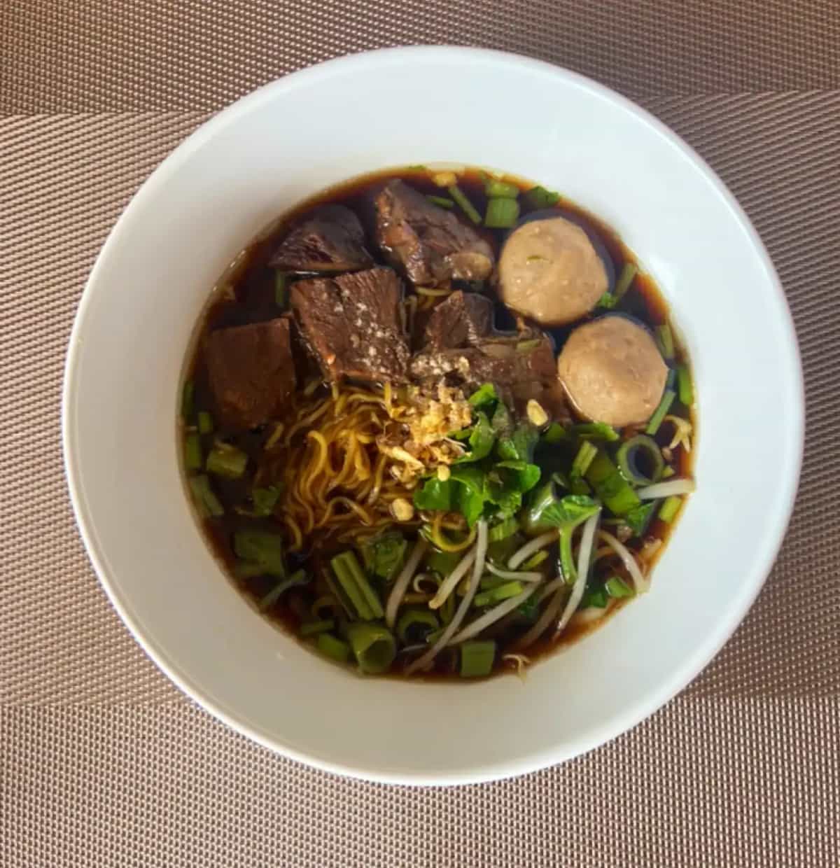 เนื้อตุ๋น บ้านหยิด halal food (Braised Beef Baan Yid)