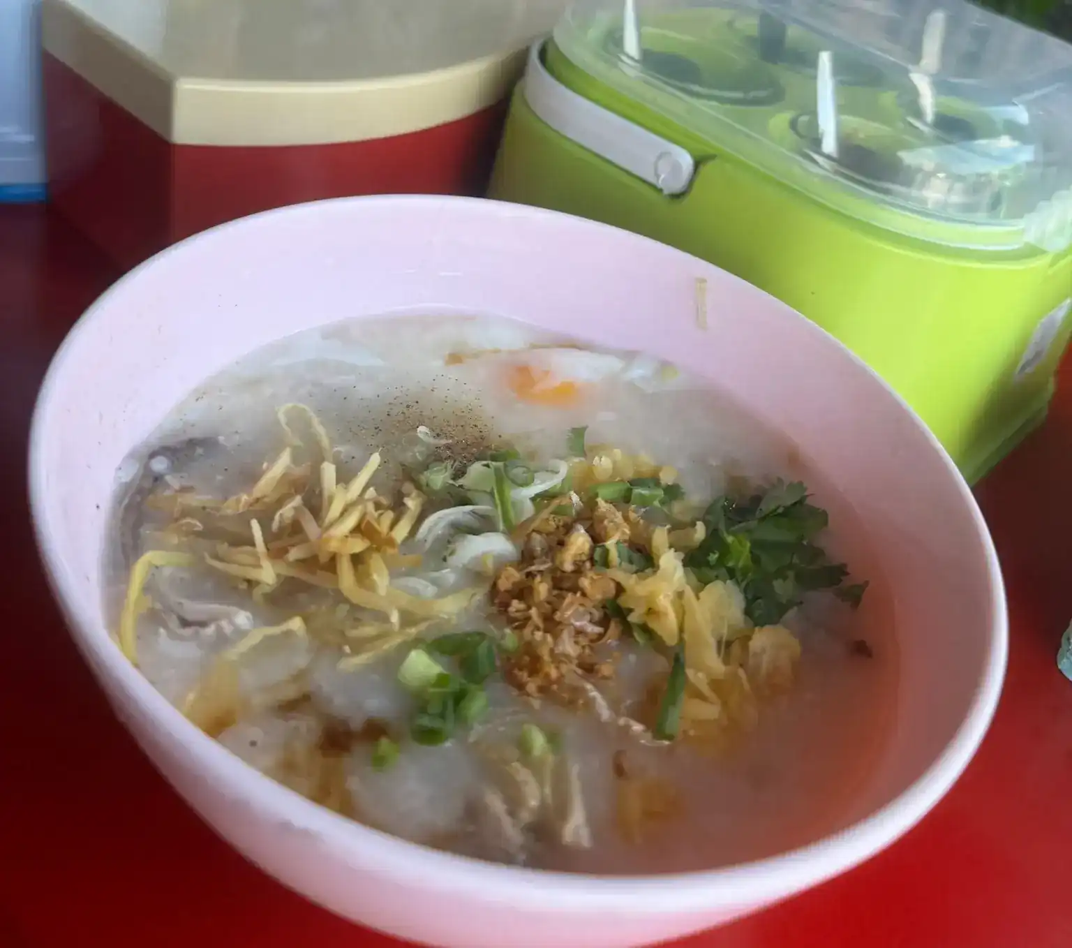 ร้านป้าเยาว์ โจ๊ก เกาเหลาเลือดหมูใบตำลึง