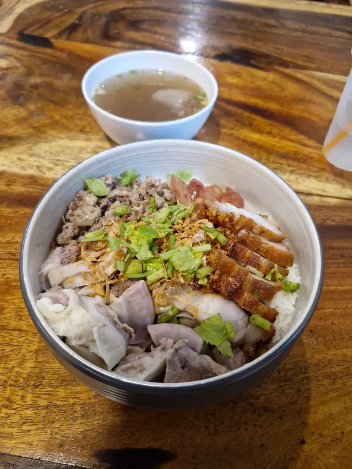 ร้านเพลินพุง