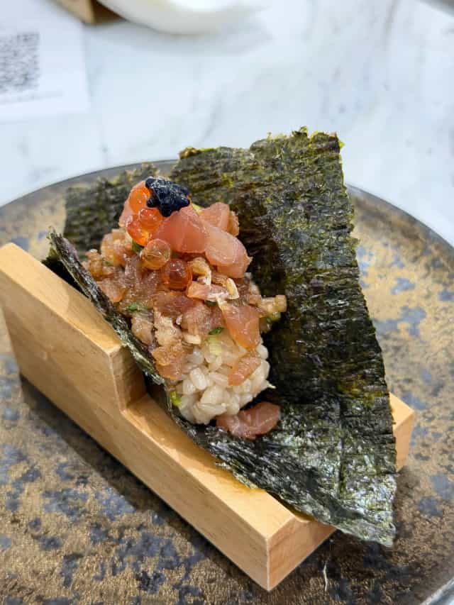 ชิโนโทริ Shino Tori Omakase & Shabu Halal