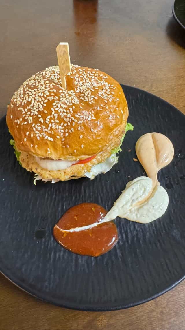 Old boy grill & burgers
