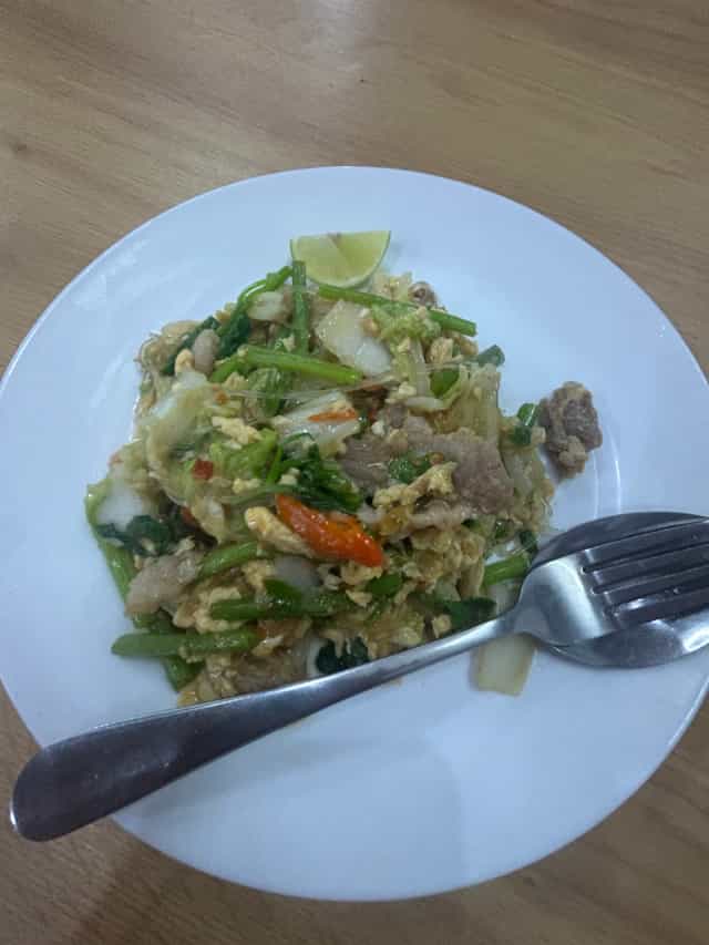 ก๋วยจั๊บโกธง