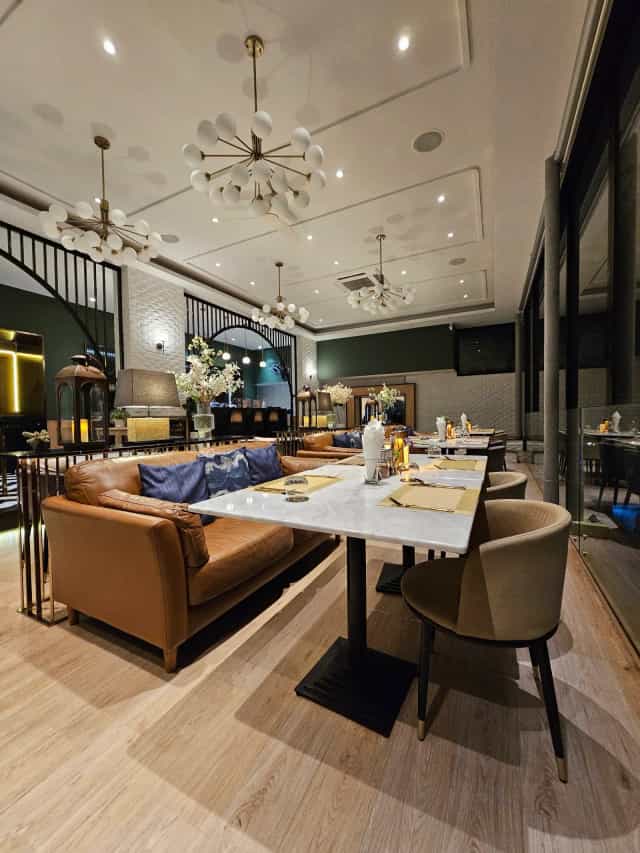 Plearn Restaurant - Romantic Rooftop Bar in Phuket