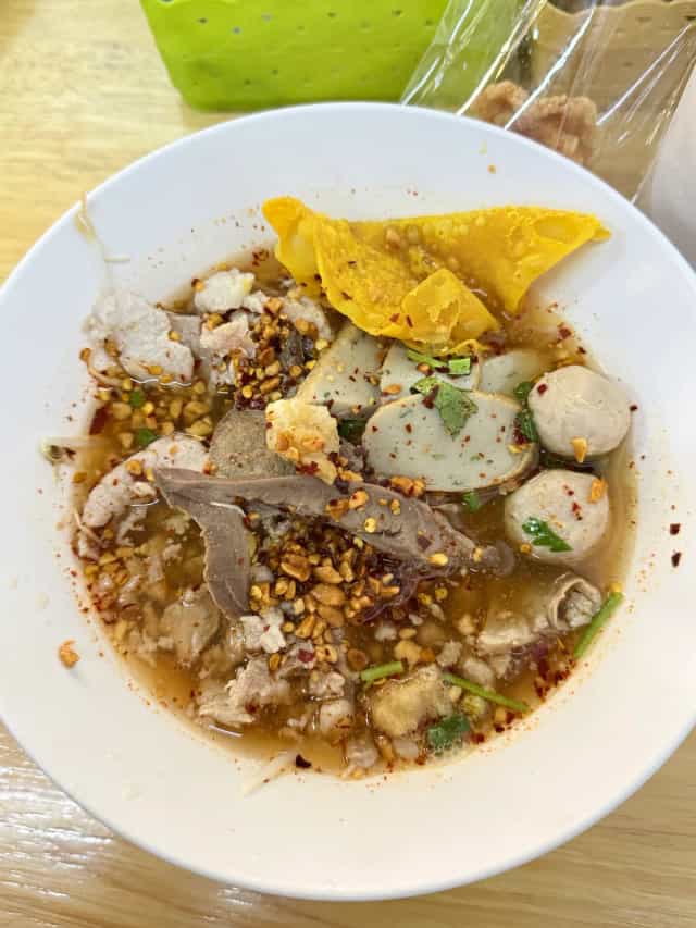 ก๋วยเตี๋ยวนิวเบรคแตก บขส.เก่า ภูเก็ต