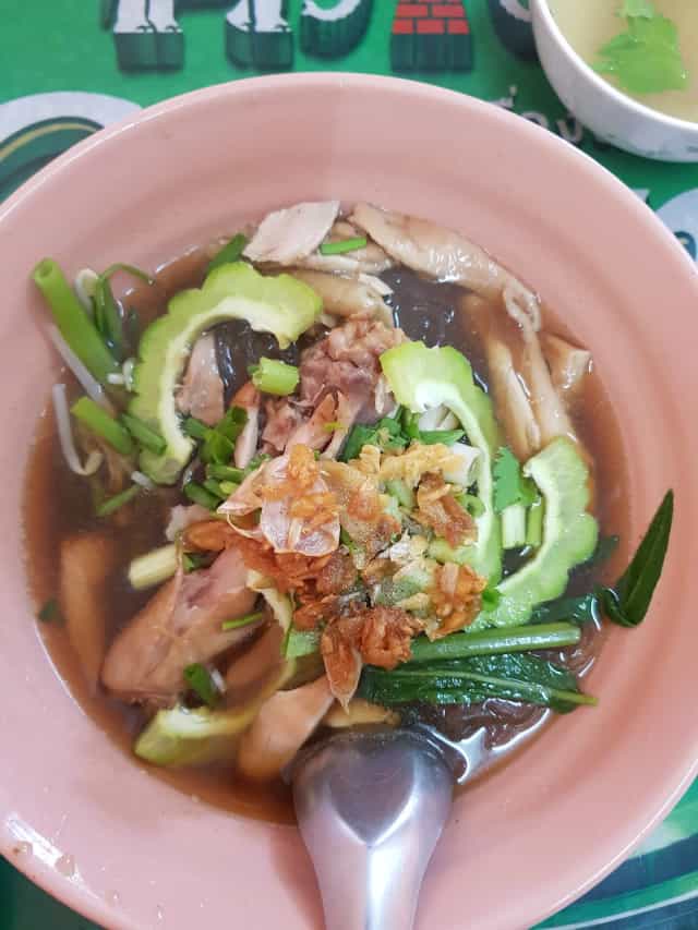 ร้านโกชา ชายสี่ กมลา