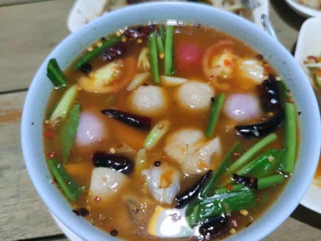 ไก่ทอดยกเล้า