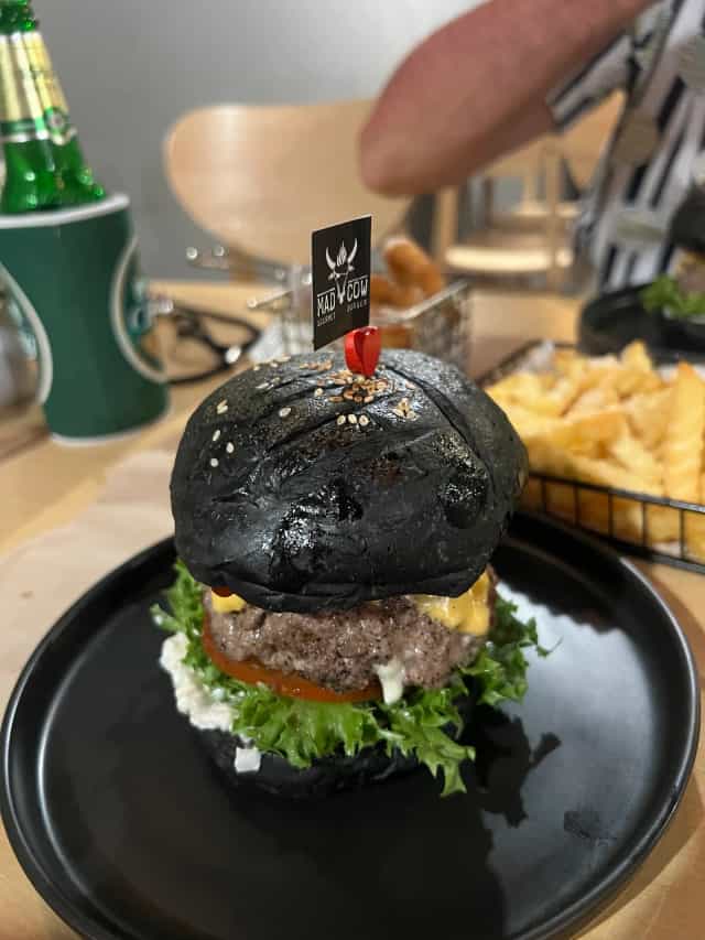 Madcow Burger @Phuket old town