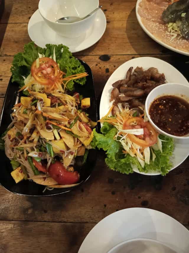 ร้านติดหม้อ จิ้มจุ่ม ย่างเนย ป่าตอง