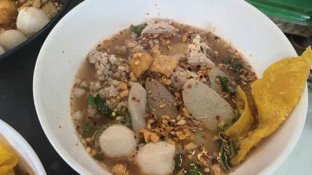 ก๋วยเตี๋ยวนิวเบรคแตก บขส.เก่า ภูเก็ต