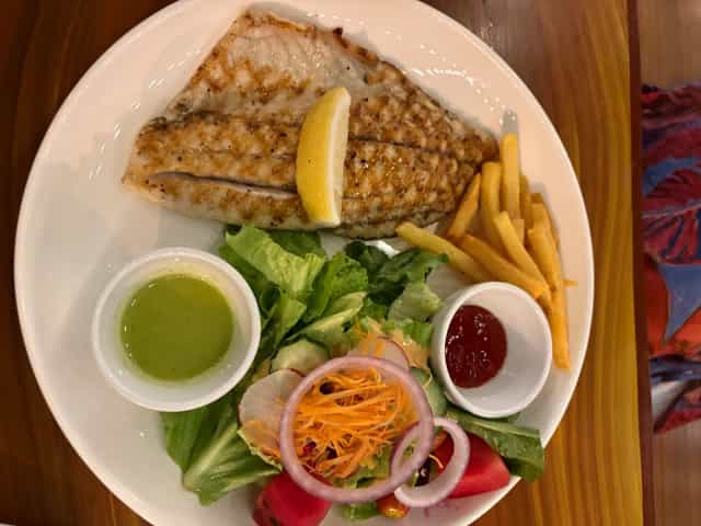 Wandee Steak Salad T Bar