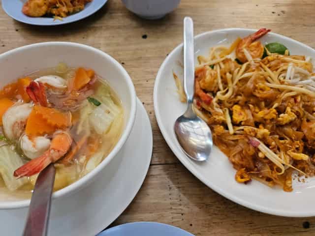 แม่มณีหมูกระทะ