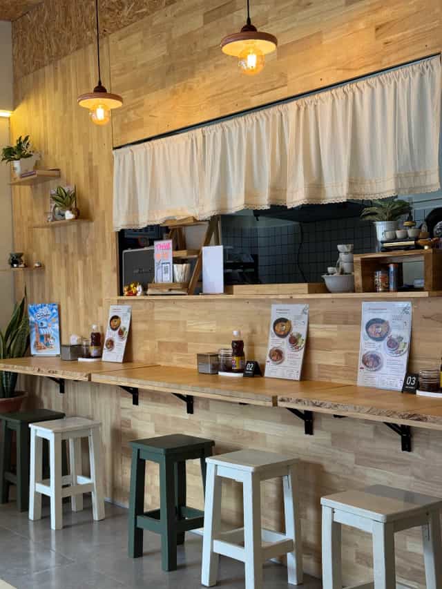 ข้าวซอยบ้านเฮา | BAAN HAUS