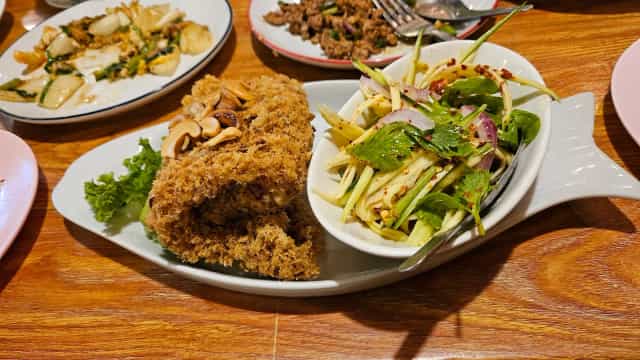 Duck Spicy สาขากมลา