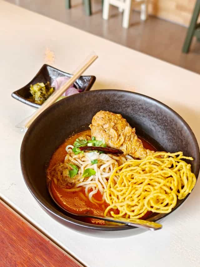 ข้าวซอยบ้านเฮา | BAAN HAUS