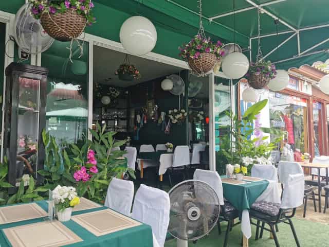 Oiy Restaurant