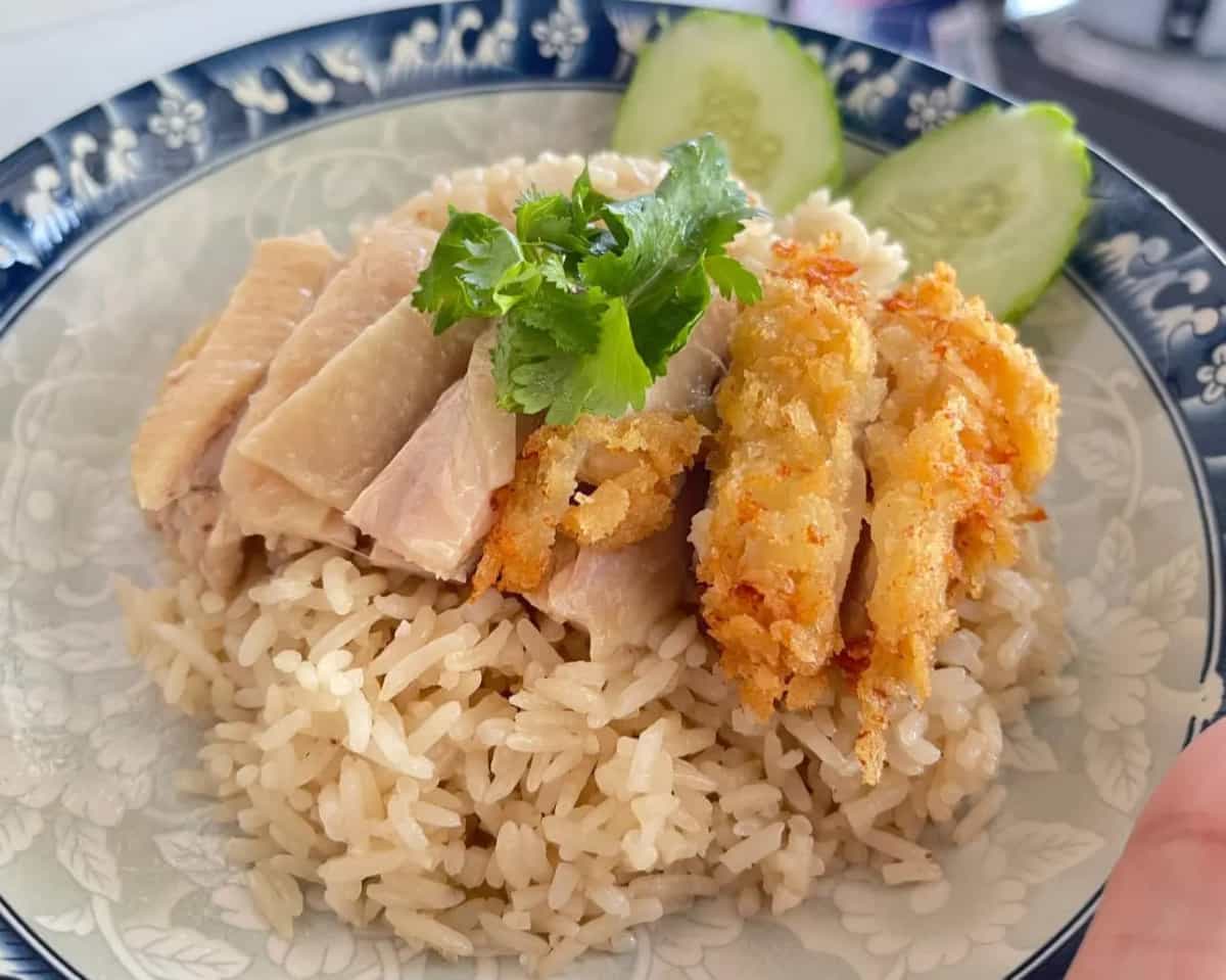 ข้าวมันไก่กมลา