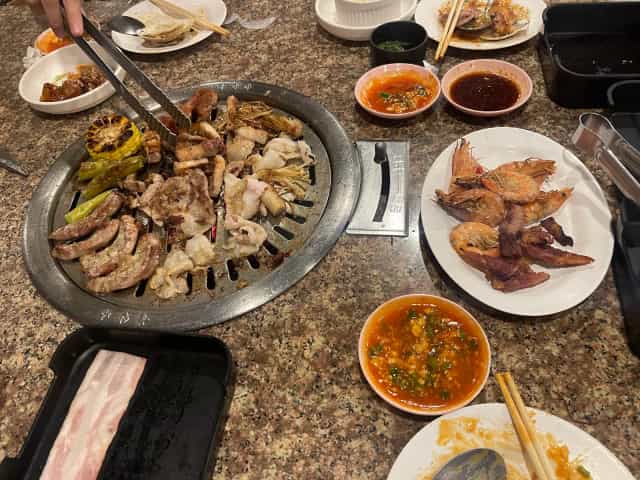 กินรึยังปิ้งย่างบุฟเฟ่ต์ภูเก็ต