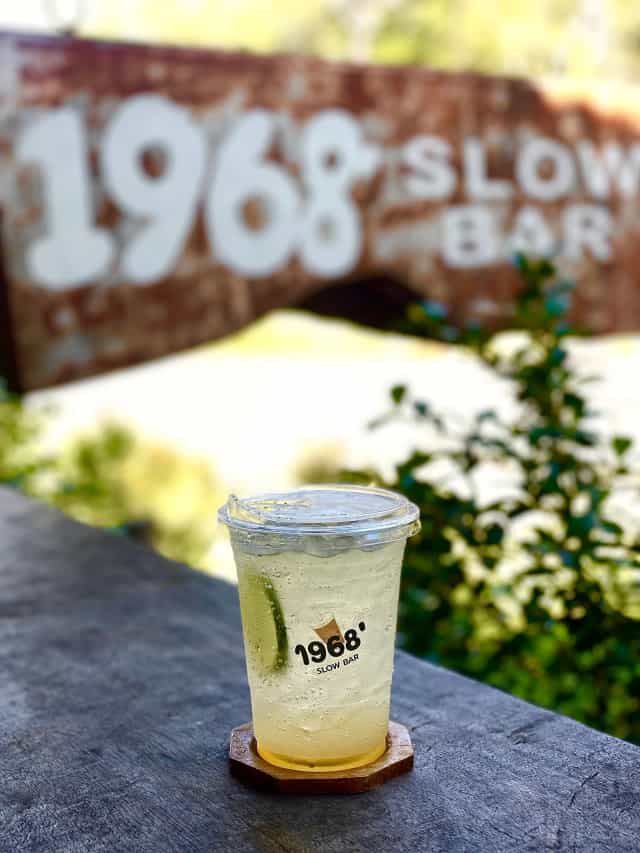 1968’ SLOW BAR