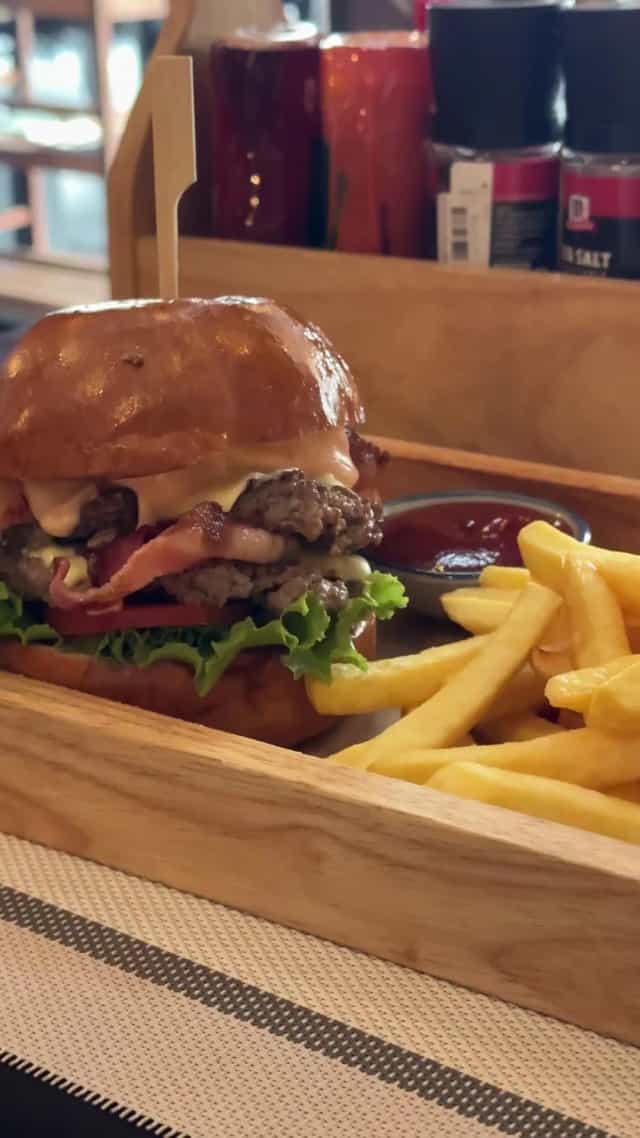 Public House Phuket