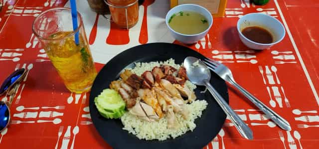 โกต้าข้าวมันไก่