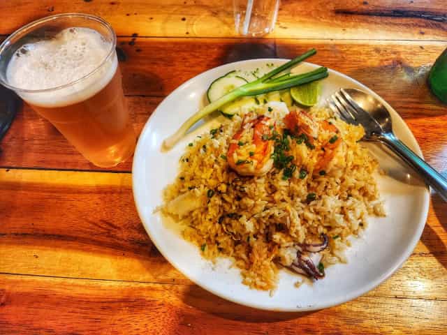 ร้านติดหม้อ จิ้มจุ่ม ย่างเนย ป่าตอง