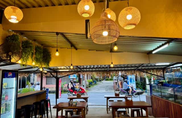Aslan Seafood Restaurant (Halal)