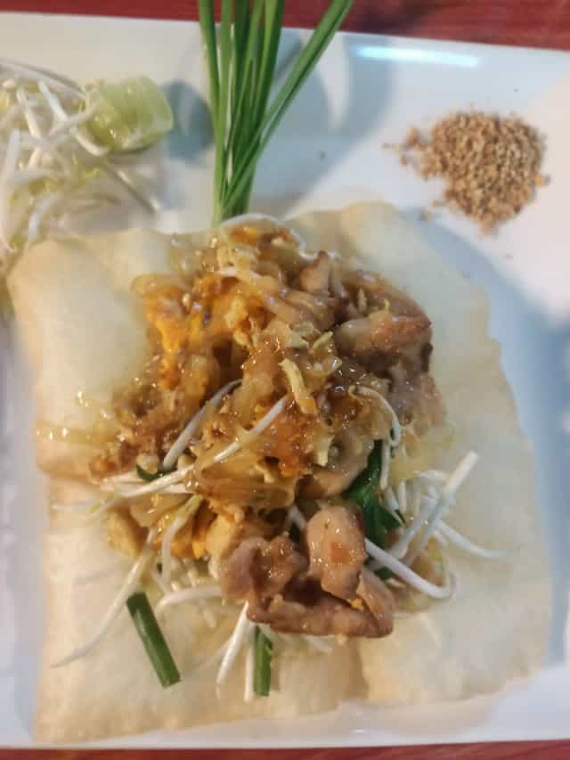 PHAD THAI MR. KOM (ผัดไทยมิสเตอร์คม)