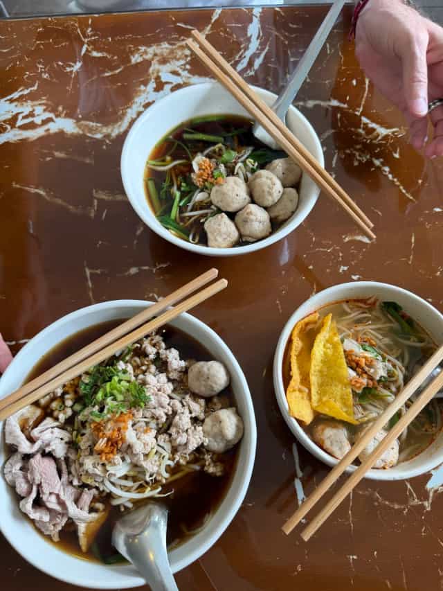 1000009 Thai Noodle Restaurant Phuket ล้าน9ก๋วยเตี๋ยว