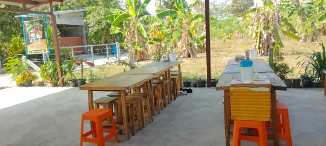 ร้านส้มตำ จ๊ะนวล สาขา 3 "แซ่บตามสั่ง"Somtam Ja Nuan Restaurant, Branch 3