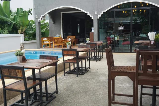 Surin Chill House
