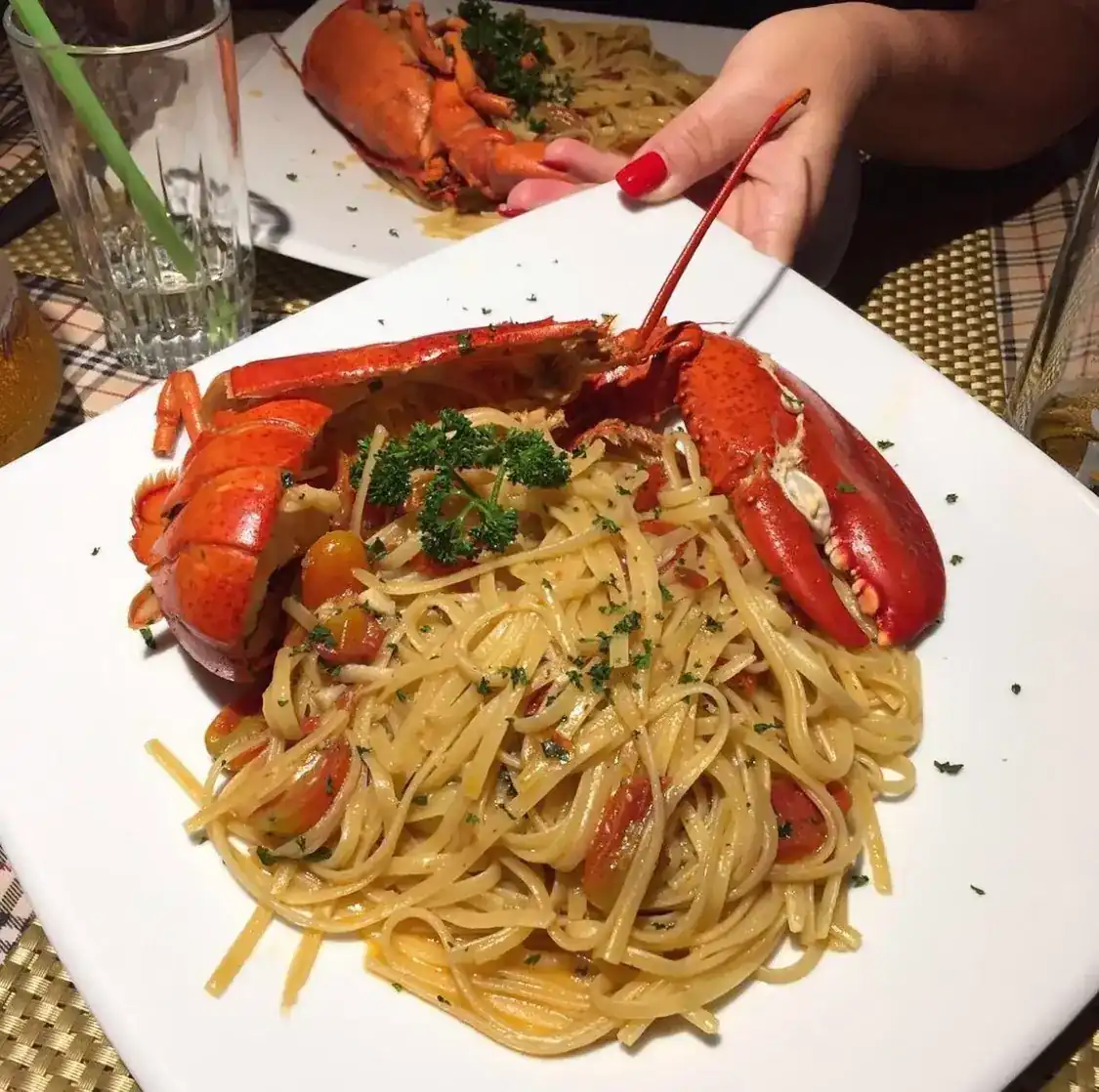 Capri Noi Restaurant