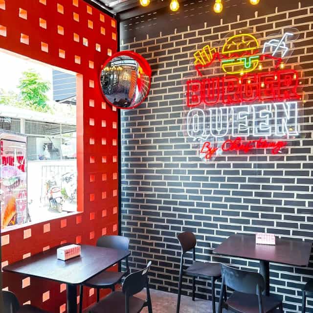 BurgerQueenByChefTangเบอร์เกอร์ควีนbyเชฟแตง(สาขาภูเก็ตวิทยาลัย)