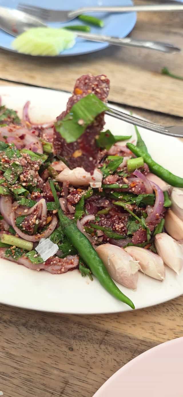 ส้มตำสองฝั่งโขง