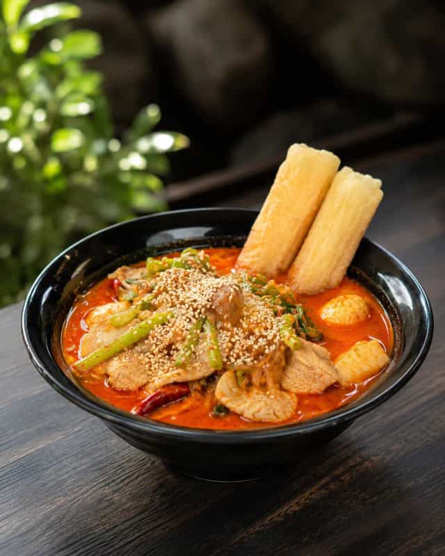 นิยม168 หม่าล่ากะทู้ภูเก็ต (ไม่มีสาขา) เยื้องดีคอนโดกะทู้