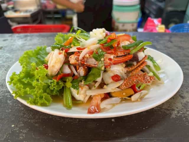 Aekachaikaiaob เอกชัยไก่อบ อาหารไทยพื้นเมืองภูเก็ต